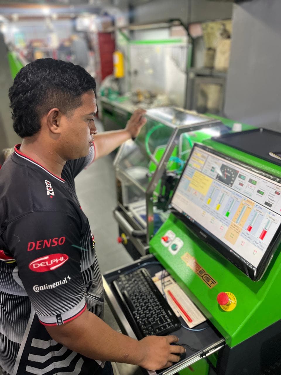 Bancos de Prueba y Equipos